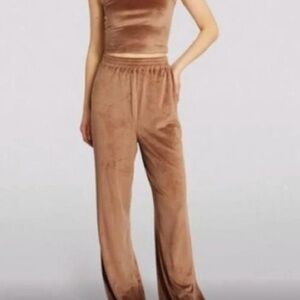 SKIMS NWT Soft Velour Straight Full Leg Pant in Sienna